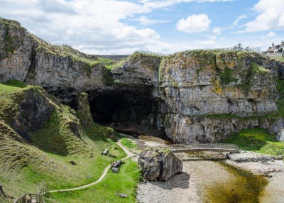Пещера Сму Кейв
