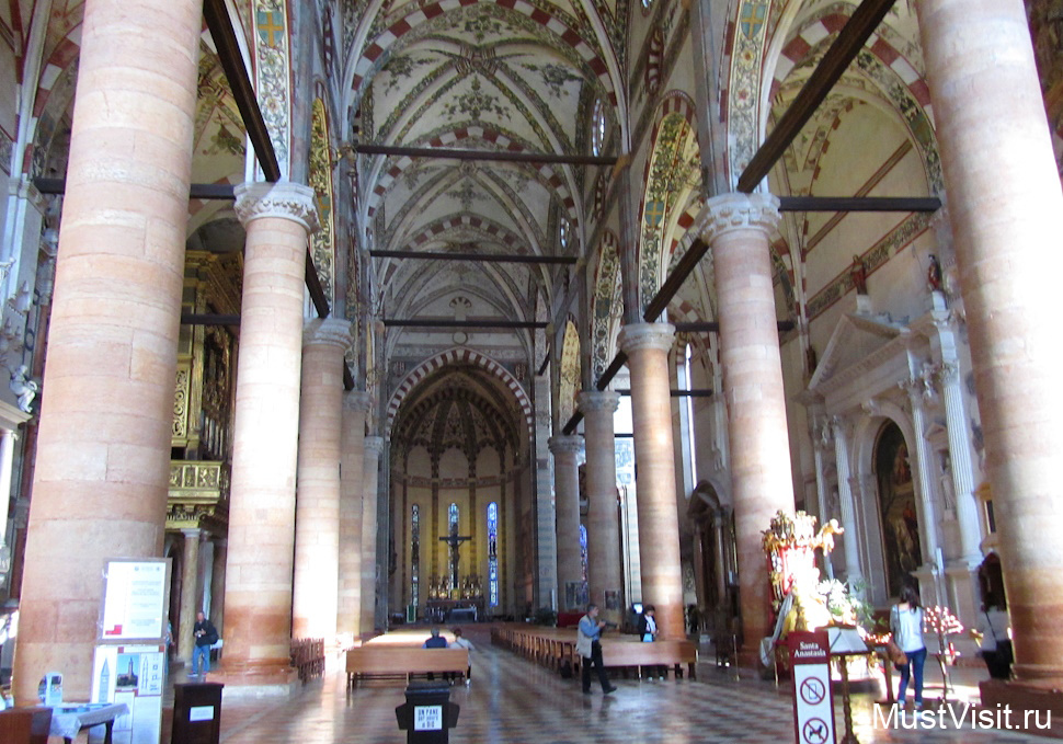 Церковь Санта Анастасия в Вероне