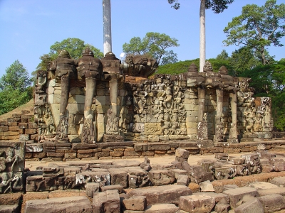 Слоновья терраса в Ангкоре