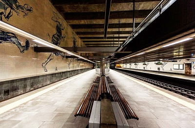 Станция метро Каис до Содре в Лиссабоне