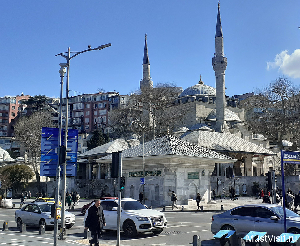 Мечеть Михримах-султан в Стамбуле