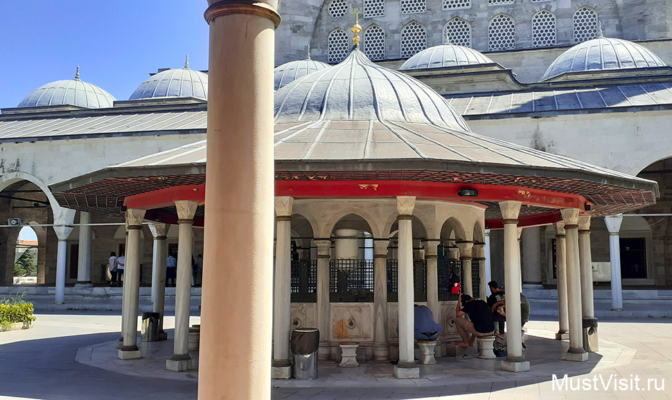 Мечеть Михримахсултан (р.Фатих) в Стамбуле