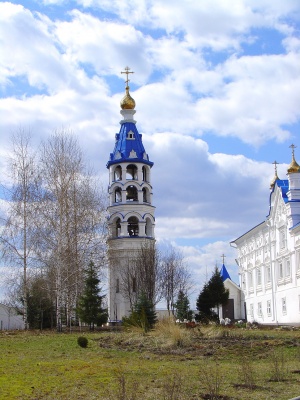 Малая колокольня Зилантова монастыря