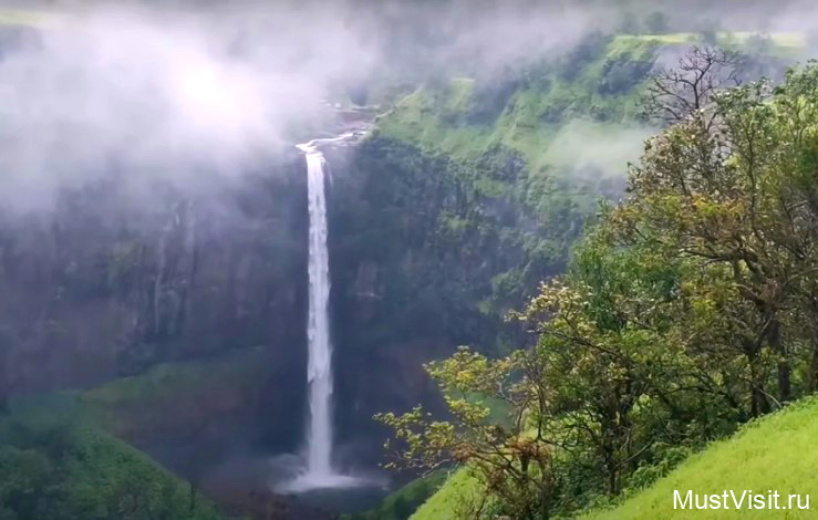 Kumbhe Waterfall