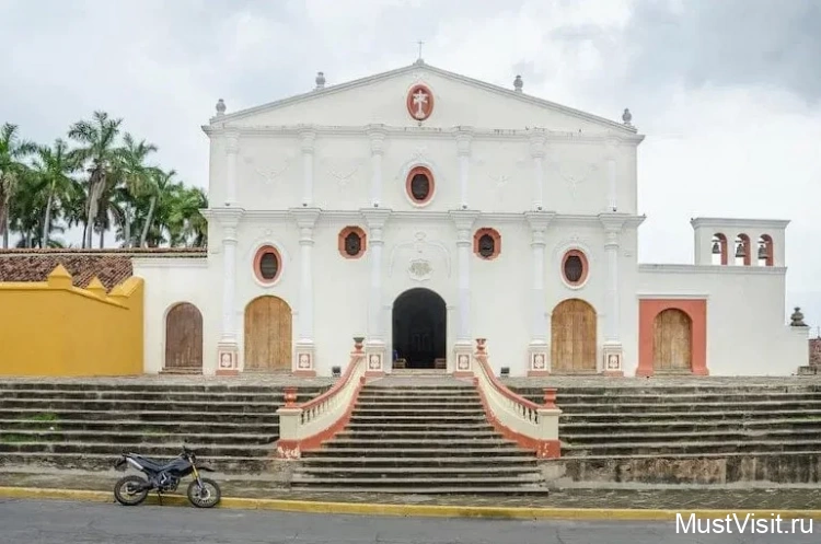 Монастырь Св. Франциска в Гранаде (Никарагуа)