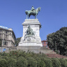 Памятник Джузеппе Гарибальди в Милане