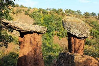 Каменные грибы Сотеры (Крым)