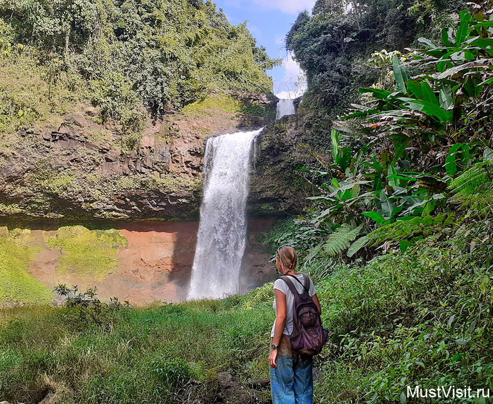 Водопад E-TU Waterfall на плато Болавен