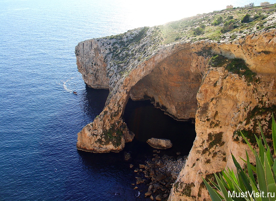 Голубой грот на о.Мальта