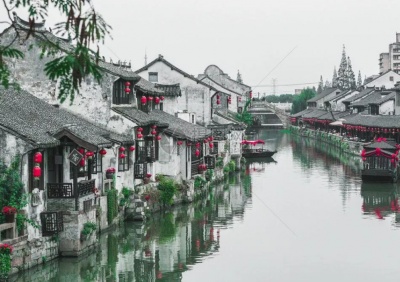 Древний город Фэнцзин в Шанхае