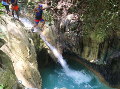 27 водопадов  Damajagua