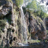 Медовые водопады, сентябрь. Водопады не очень полноводные в этот период года.