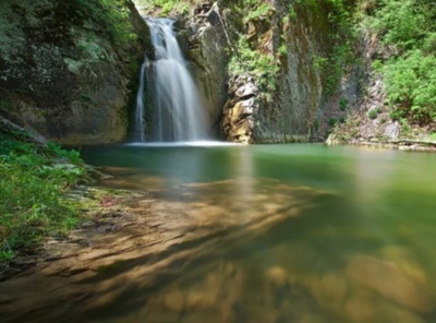 Водопад Скок в селе Кашина