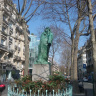 Памятник французскому писателю Оноре де Бальзаку