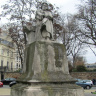 Париж, памятник писателю Оноре де Бальзаку.