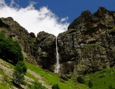 Водопад Райско прыскало - самый высокий водопад Болгарии