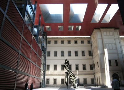 Музей Современного искусства (Королевы Софии) в Мадриде