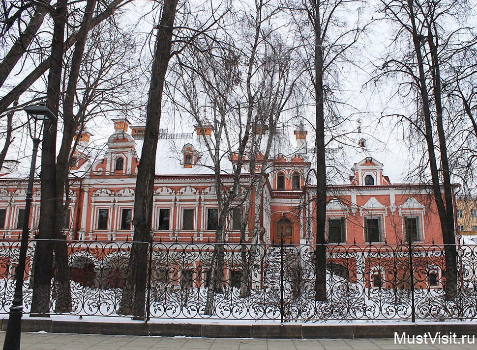 Дворец Волковых-Юсуповых в Москве