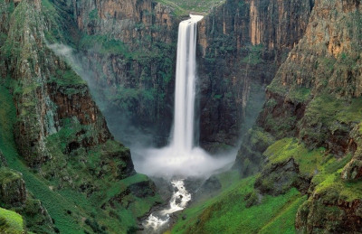 Водопад Lofoi Falls