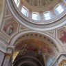 Интерьер базилики. Справа - святой Иероним