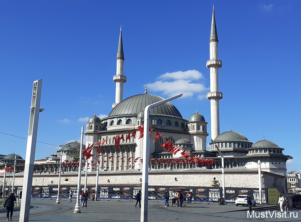 Мечеть Таксим в Стамбуле