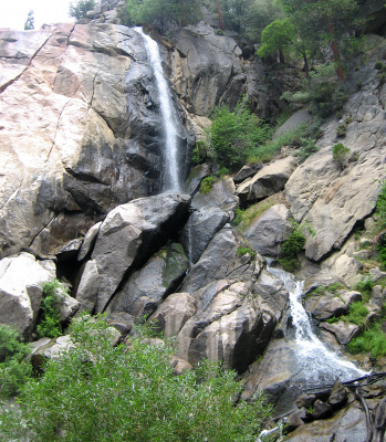 Водопад в Кингс-каньоне 1