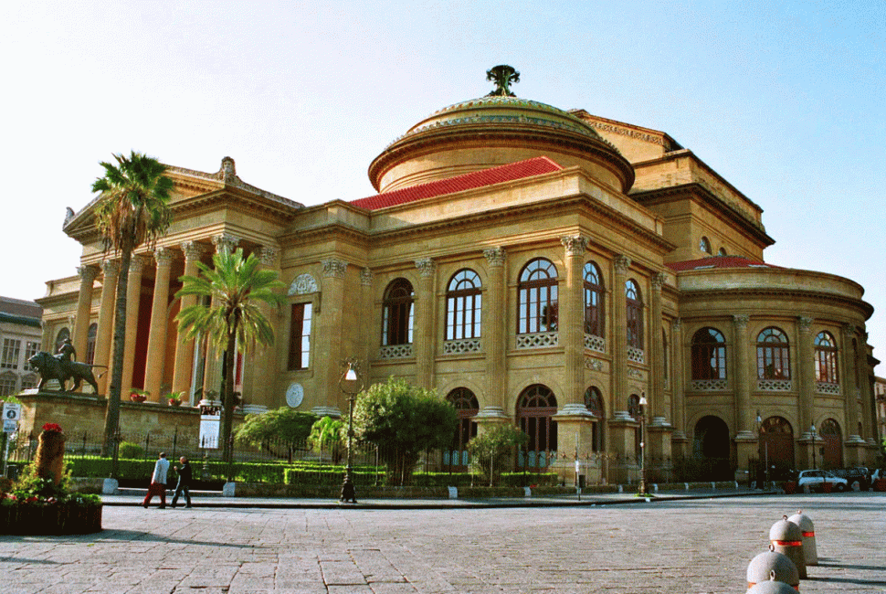 Театр Массимо в Палермо