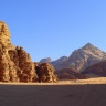 Скальные формации пустыни Вади Рам