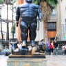 Скульптура площади Ботеро в Медельине