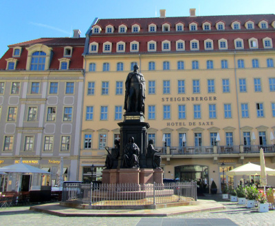 Памятник Фридриху Августу Сильному в Дрездене