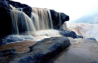 Водопад Хукоу