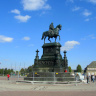 Памятник Иоганну Саксонскому в Дрездене