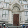Базилика Санта-Кроче во Флоренции,  центральный портал.