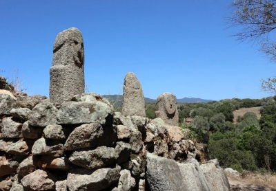 Каменные Истуканы Филитосы на острове Корсика