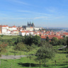 Город Прага, вид на Пражский град из Страговских садов