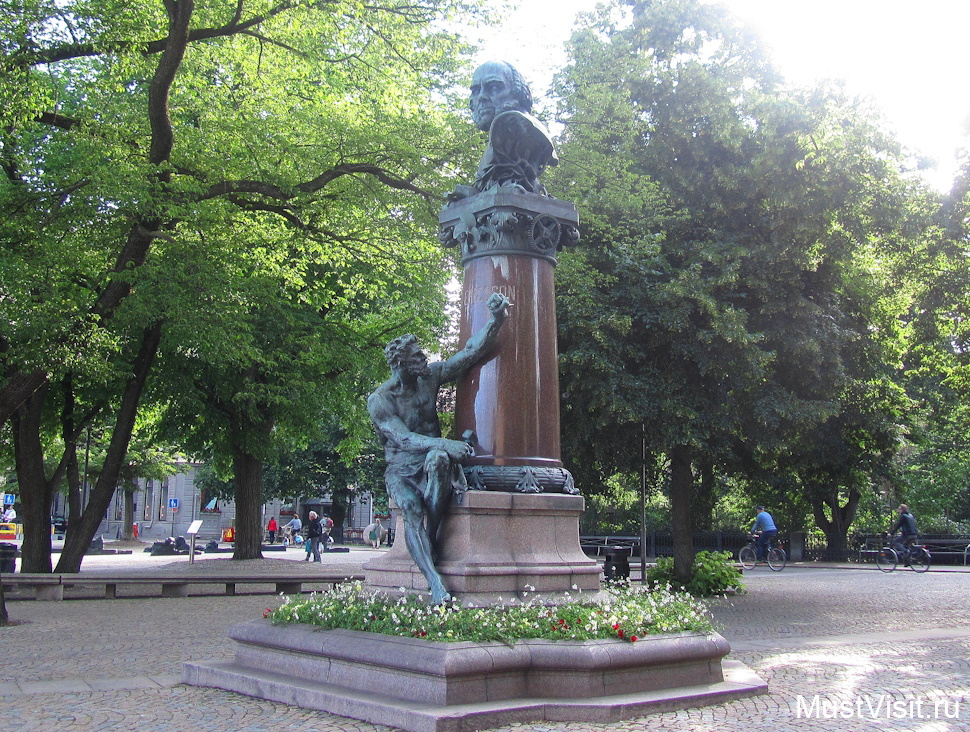Город Стокгольм, памятник Джону Эриксону.