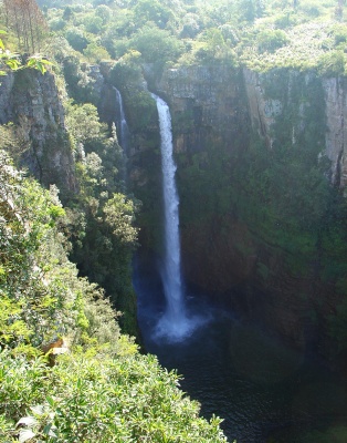 Водопад Мак Мак (Mac Mac Falls)