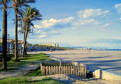 Пляж Патакона в Валенсии