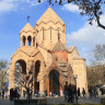 Церковь Святой Богородицы Катогике и церковь Святой Анны в Ереване.