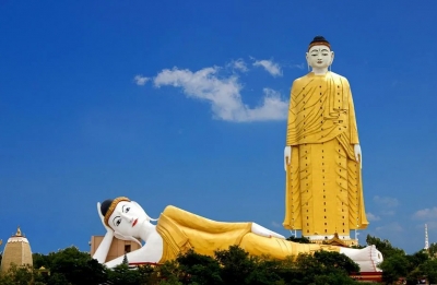 Лечжун Сасачжа - статуя Будды Шакьямуни