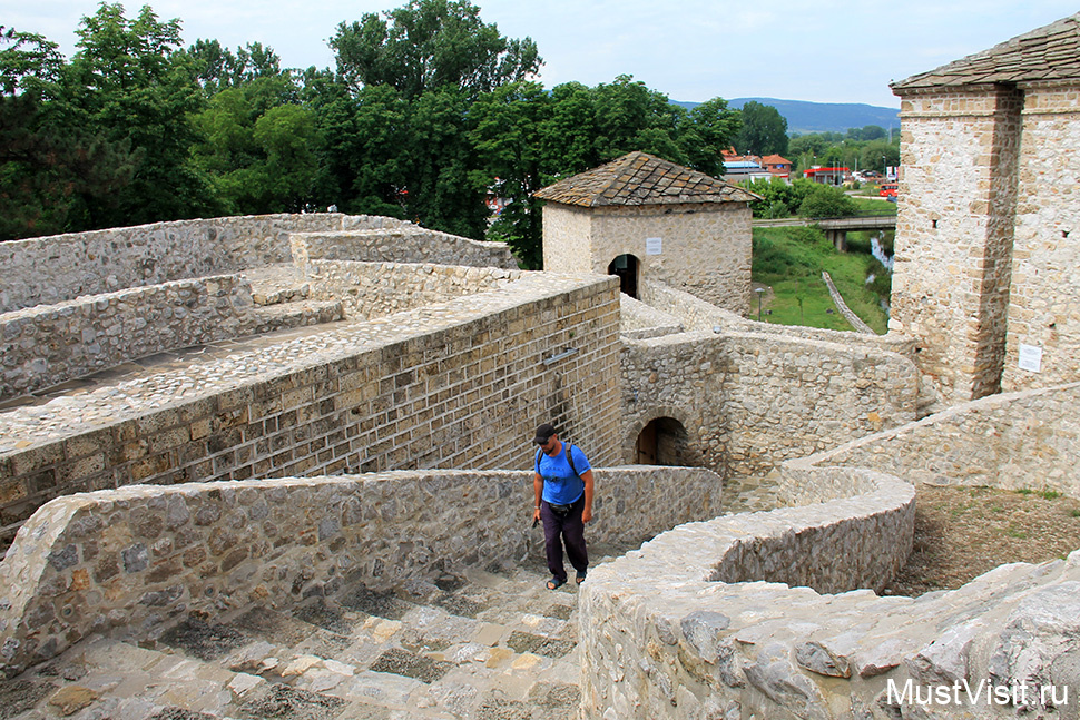 Момчилов град (крепость Момчило) в Пироте
