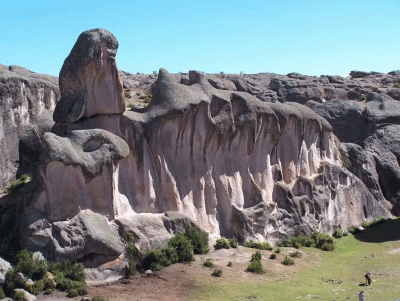 Причудливые скалы на плато Маркауаси ( Маркаваси )
