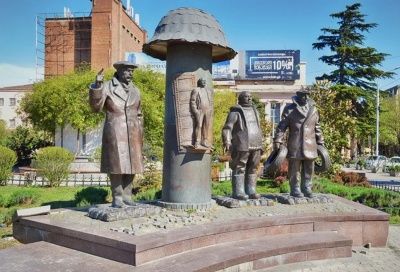 Памятник Мимино в Тбилиси
