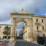 Королевские ворота города Ното
