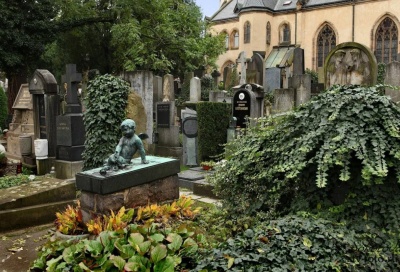 Вышеградское кладбище в Праге