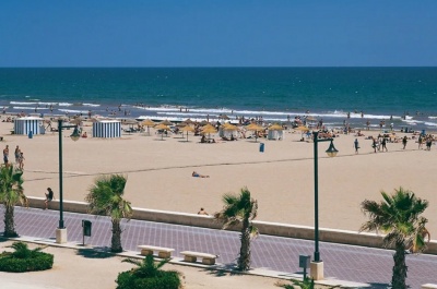 Пляж Мальварроса в Валенсии