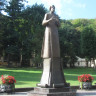 Город Кисловодск, памятник писателю А.И. Солженицину.