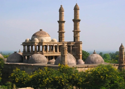 Древний мусульманский город Чампанер-Павагадх