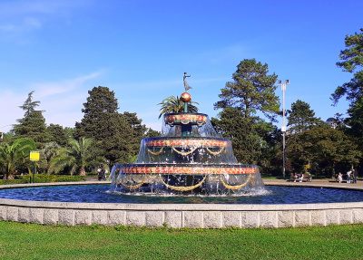 Университетский фонтан в Батуми