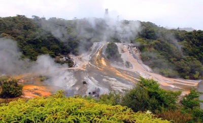 Геотермальная зона  Orakei Korako